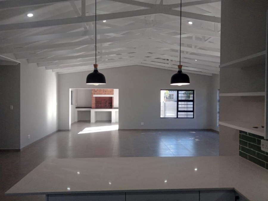 3 Bedroom Property for Sale in Aston Bay Eastern Cape